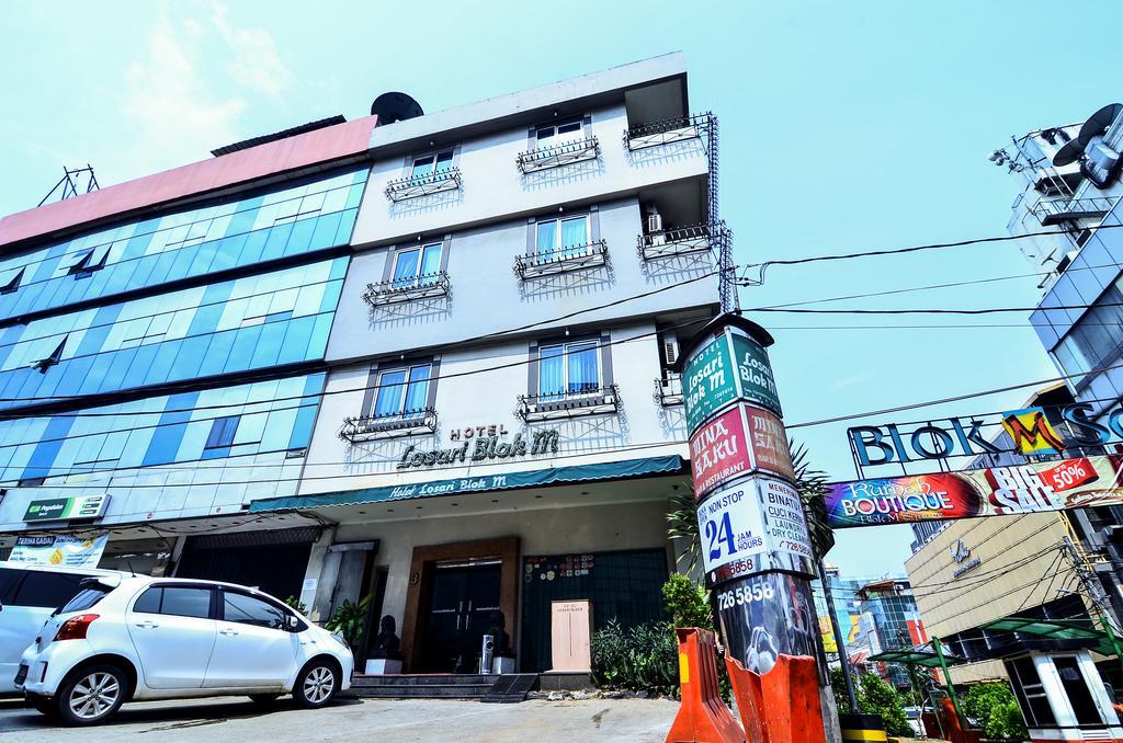 Losari Blok M Hotel Yakarta Exterior foto